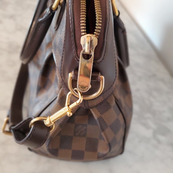 Louis Vuitton Damier Ebene Canvas Trevi PM Bag - Picture 4 of 5